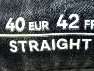 Jeans C&A de la taille 40, de couleur noir de denim