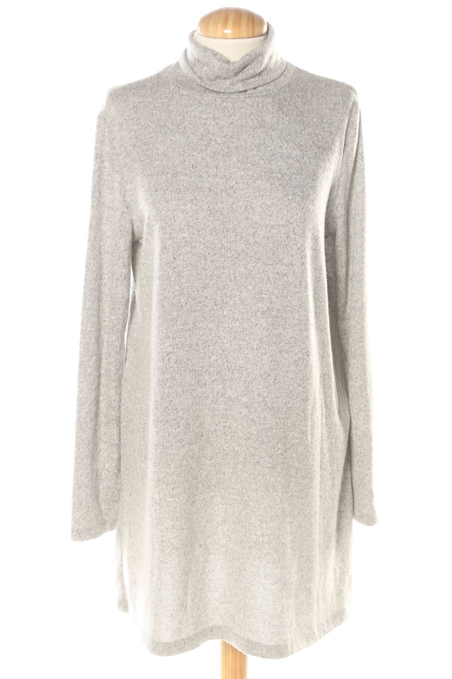 Vestido casual de Stradivarius de la talla M, de color gris