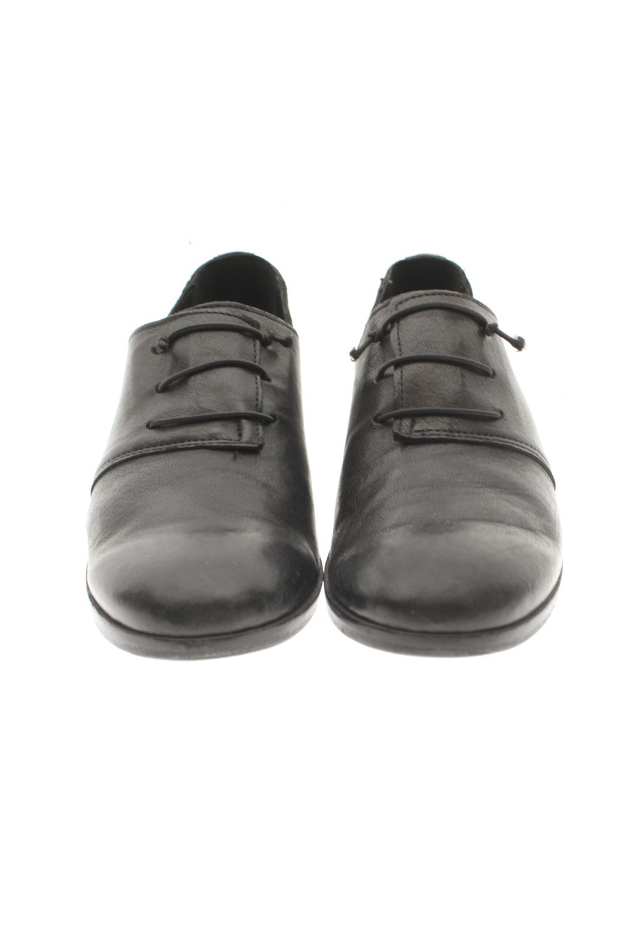 Zapatos planos de 1725.a de la talla 36, de color negro de