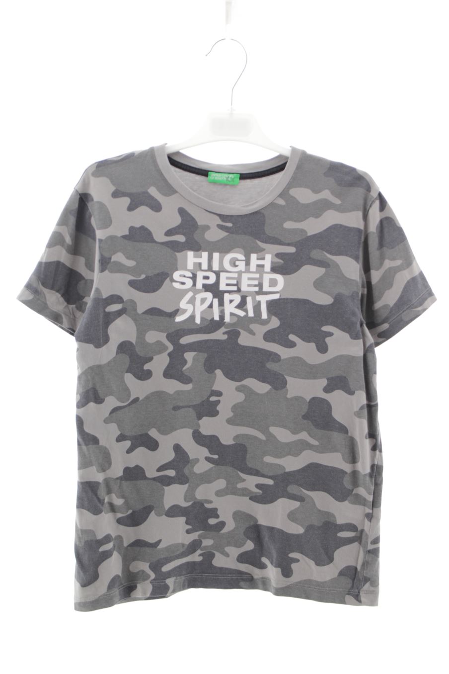 Camiseta de Benetton de la talla 10 años de segunda mano