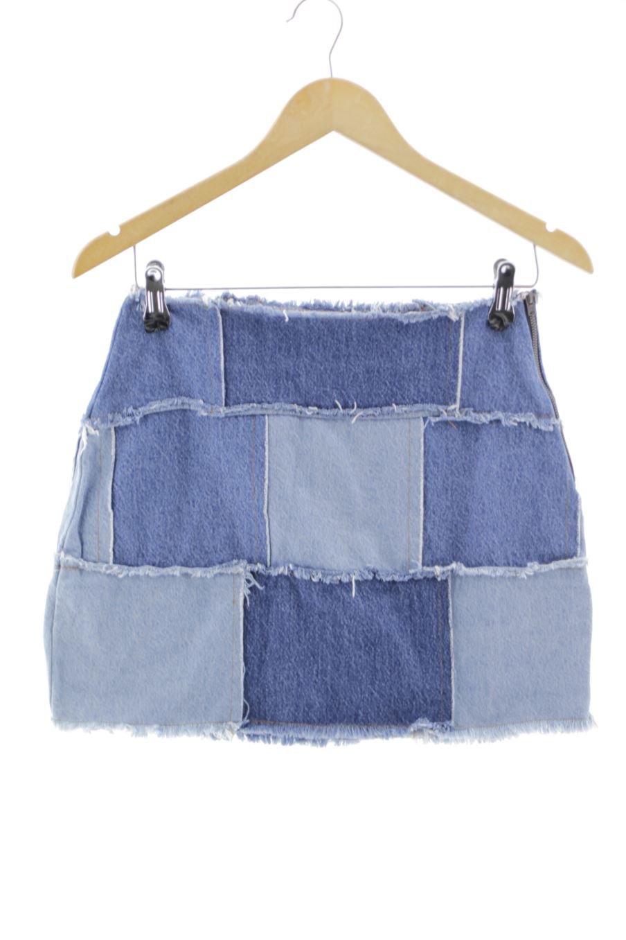 Jupe Stradivarius de la taille 36, de couleur bleu de denim