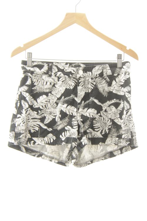 Pantalón corto