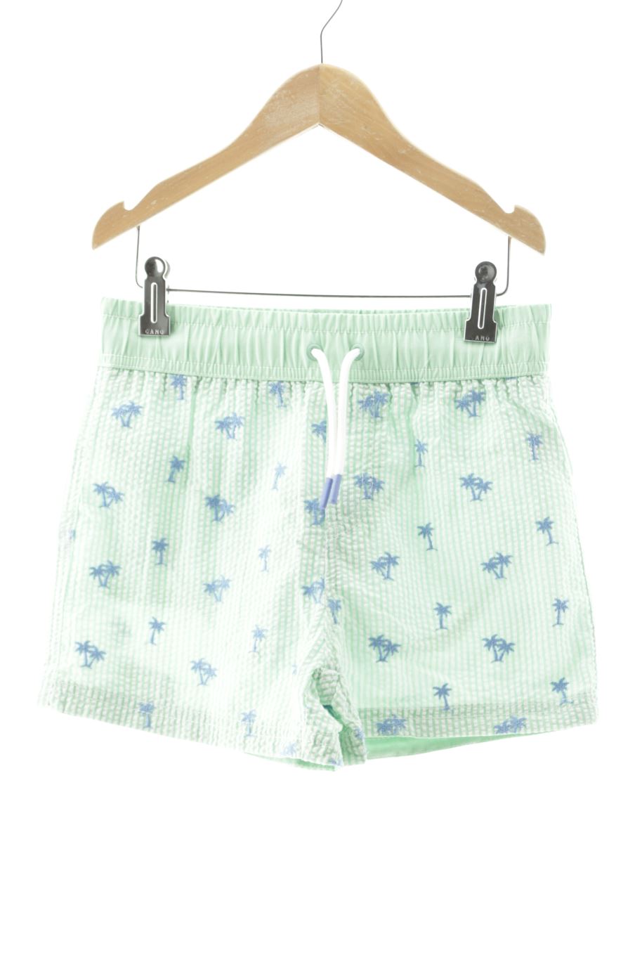 Maillot de bain Kids de la taille 7 ans avec une étiquette