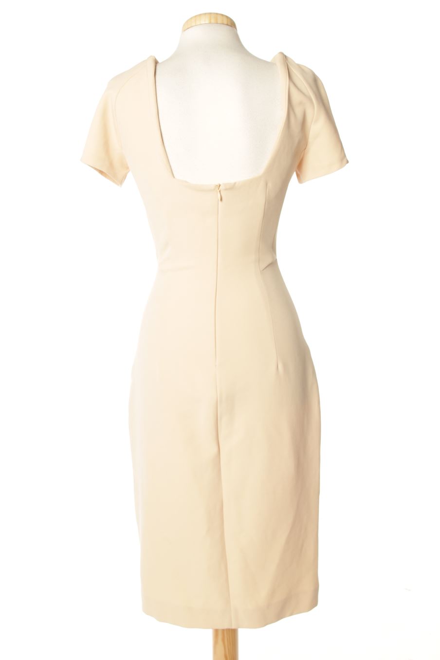 Vestido casual de Zara de la talla XS, de color beige