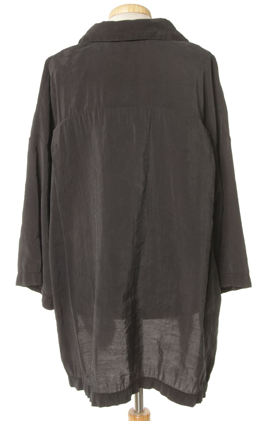 Blusa de manga corta de Zara de la talla XS, de color negro