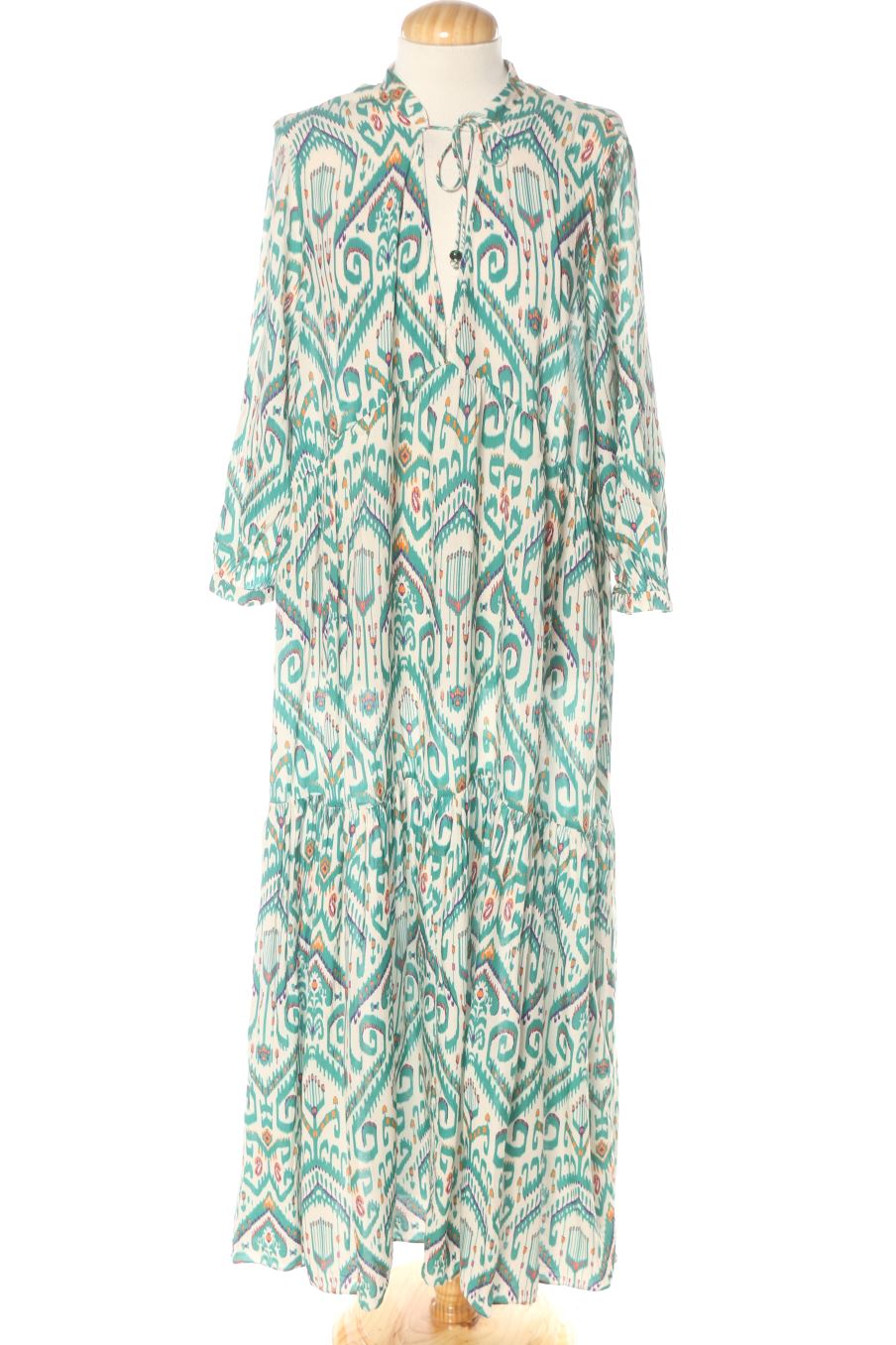 Robe casual Zara de la taille L, de couleur imprimés