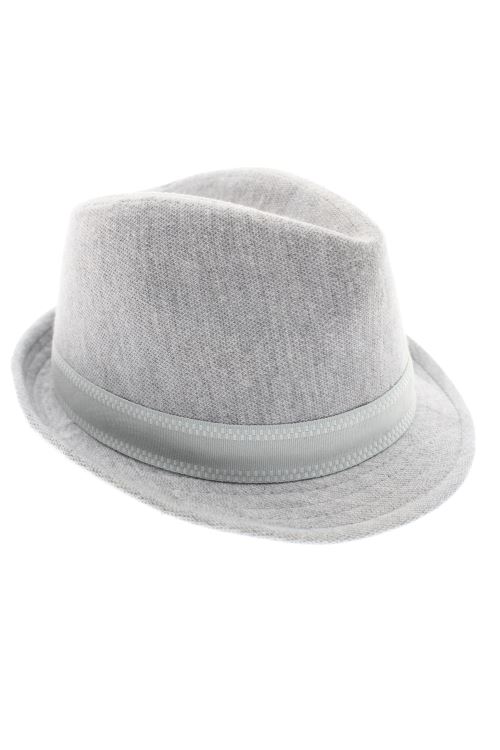 Chapeaux
