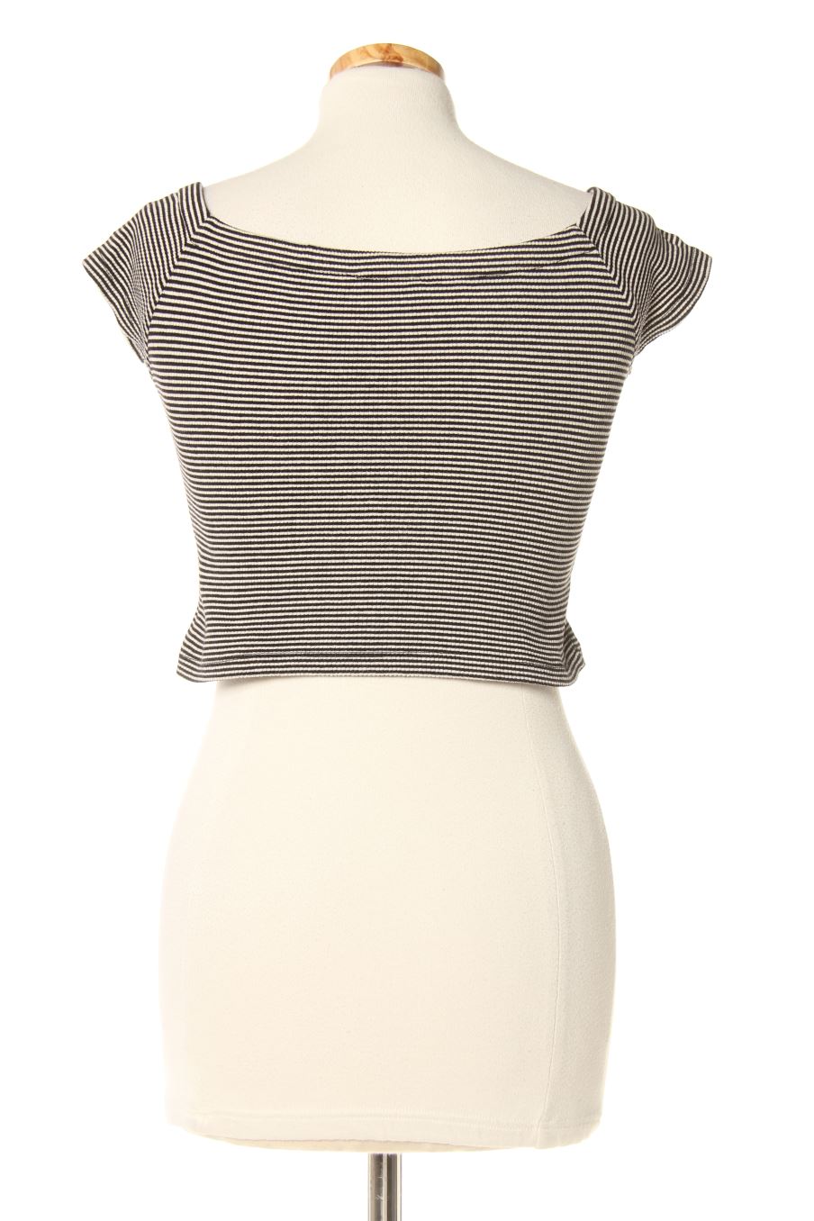 T-shirt Okeysi de la taille S, de couleur rayures