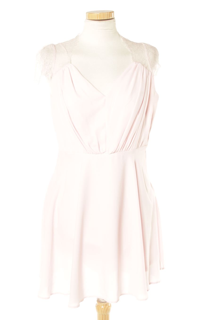 Aufwändiges Kleid von ASOS Größe 38, Farbe Rosa, für