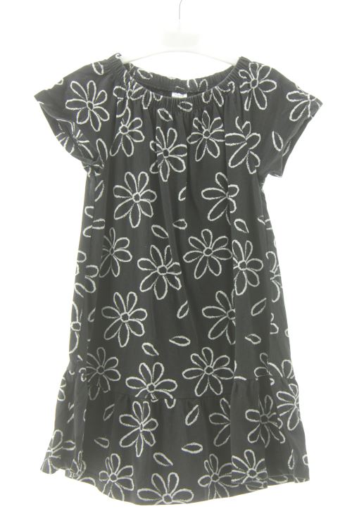 Aufwändiges Kleid