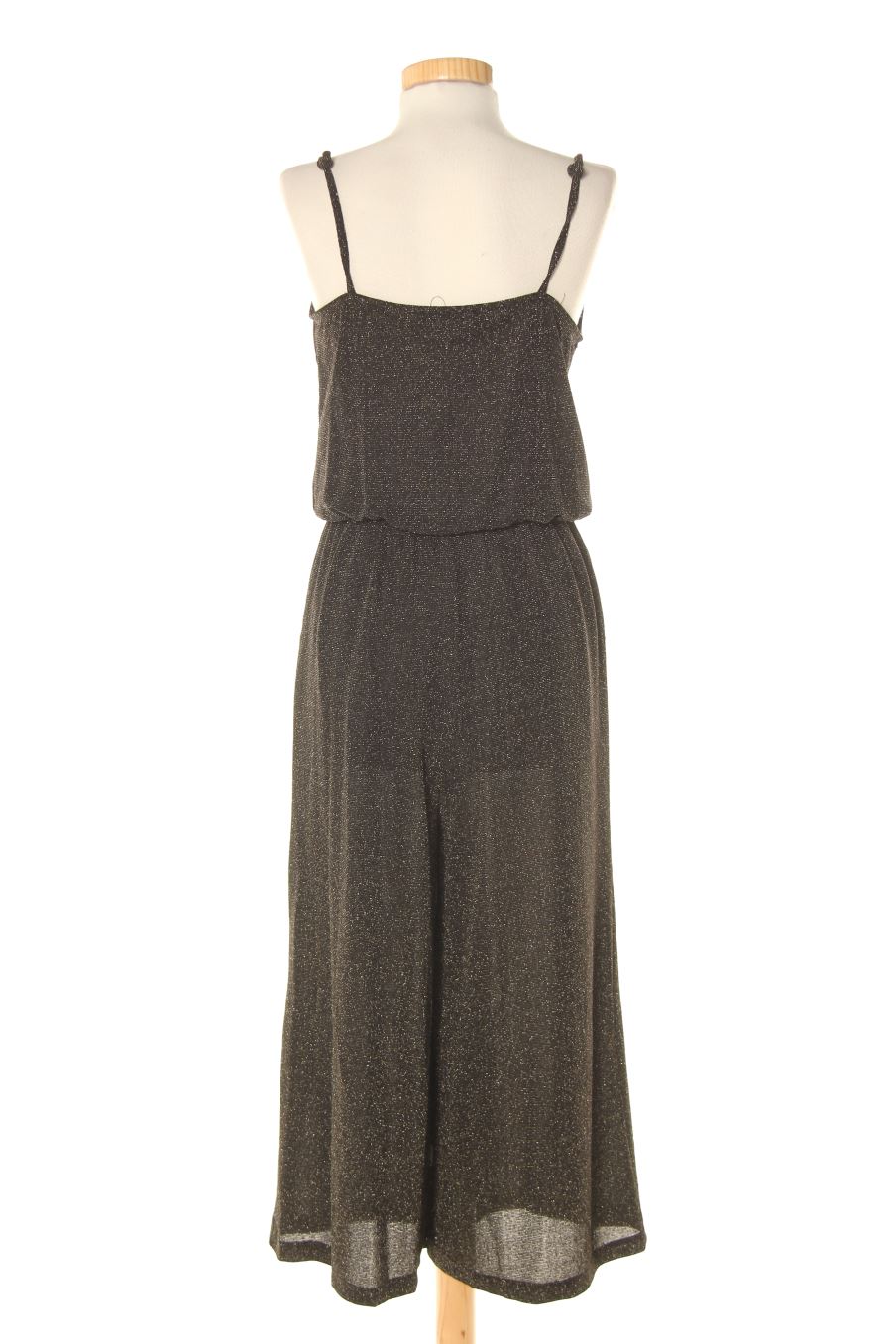 Mono de Zara de la talla S, de color dorado