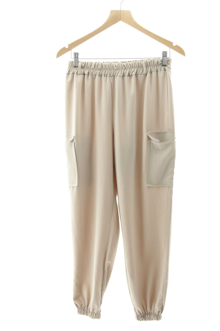 Pantaloni casual de New collection de la talla M, de color beige