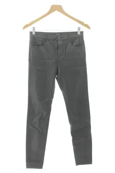 Pantaloni 38 Stradivarius, foto 1 di 2