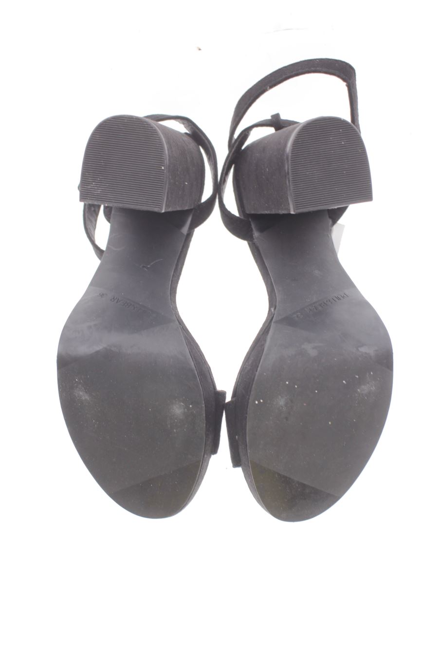 Sandalias tacon de Pull & Bear de la talla 36, de color negro de