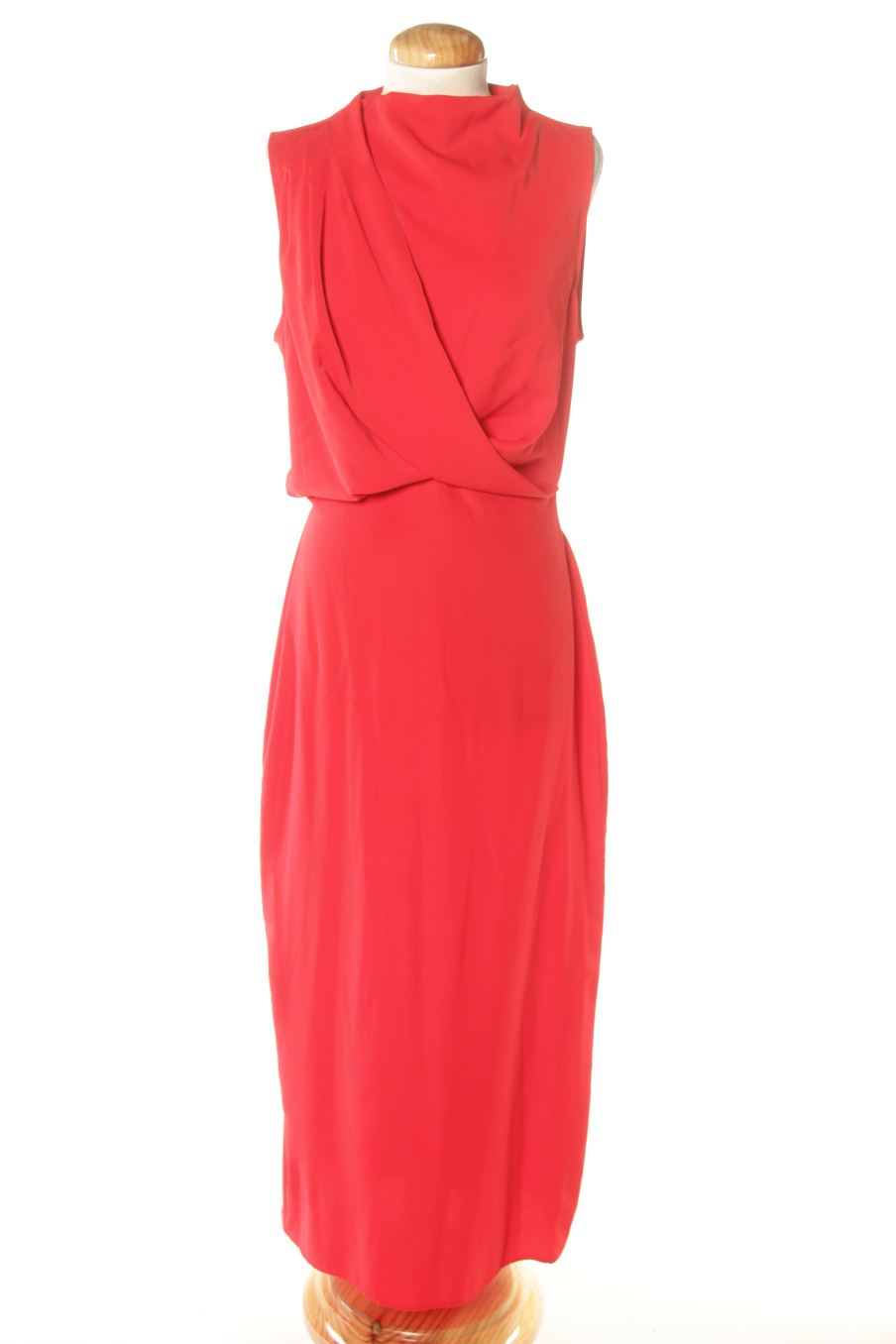 Robe Zara de la taille M, de couleur rouge