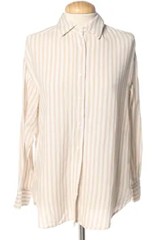 Camicia XS Stradivarius, foto 1 di 2