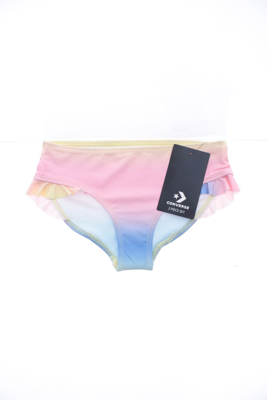 Maillot de bain Converse de la taille 5 ans avec une étiquette