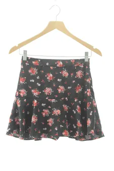 Shorts XS Stradivarius, photo 1 sur 2