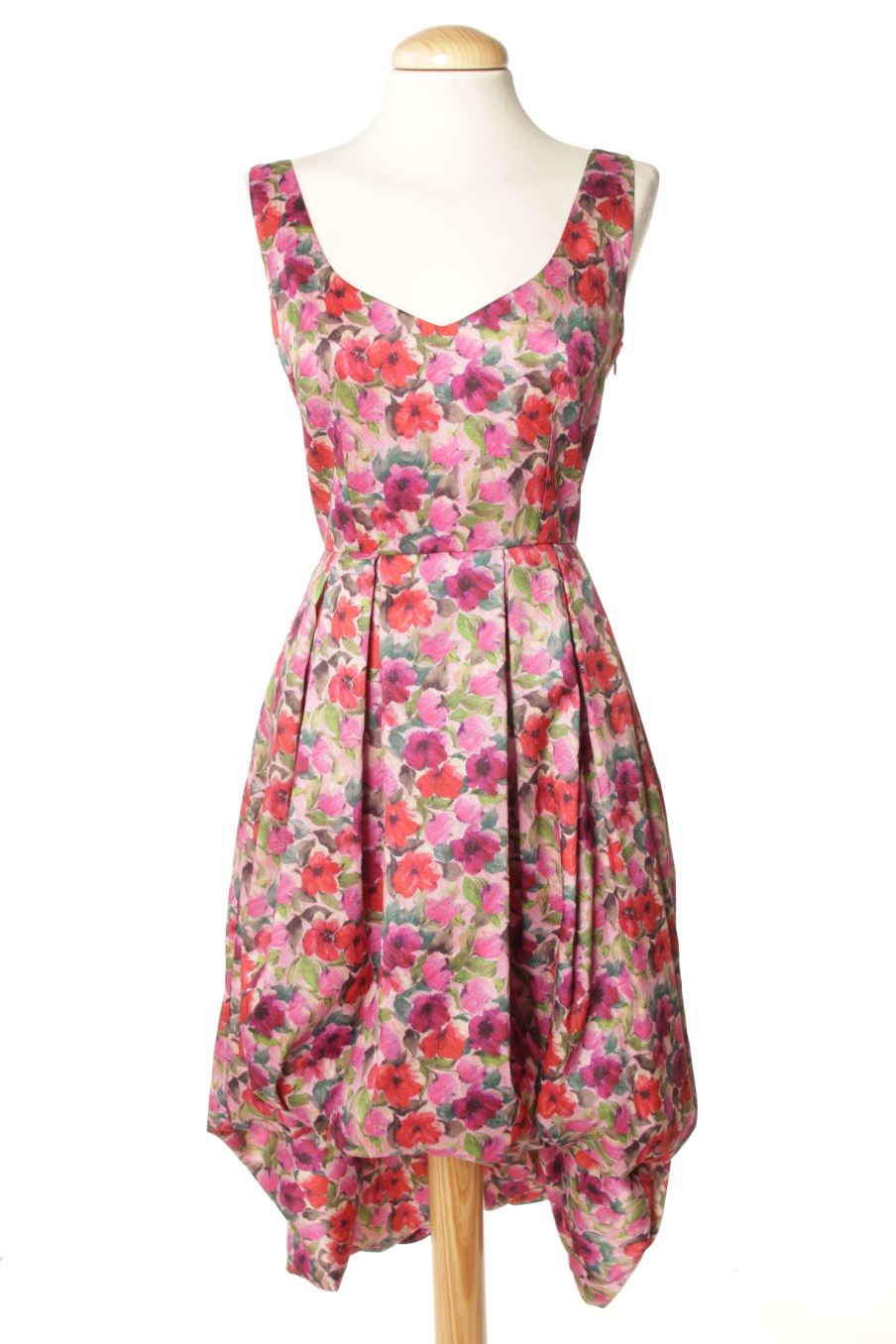Vestido elegante de Angel Iglesias de la talla 38, de color flores
