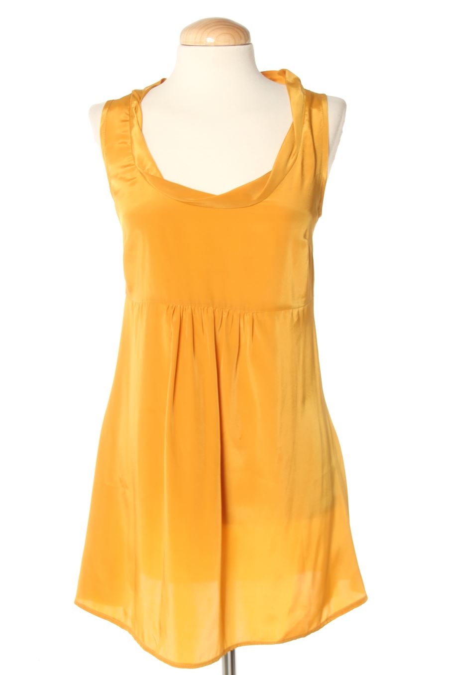 Robe casual ASOS de la taille 36, de couleur moutarde