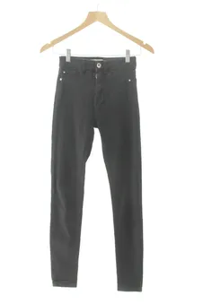 Jeans 32 Bershka, foto 1 di 2