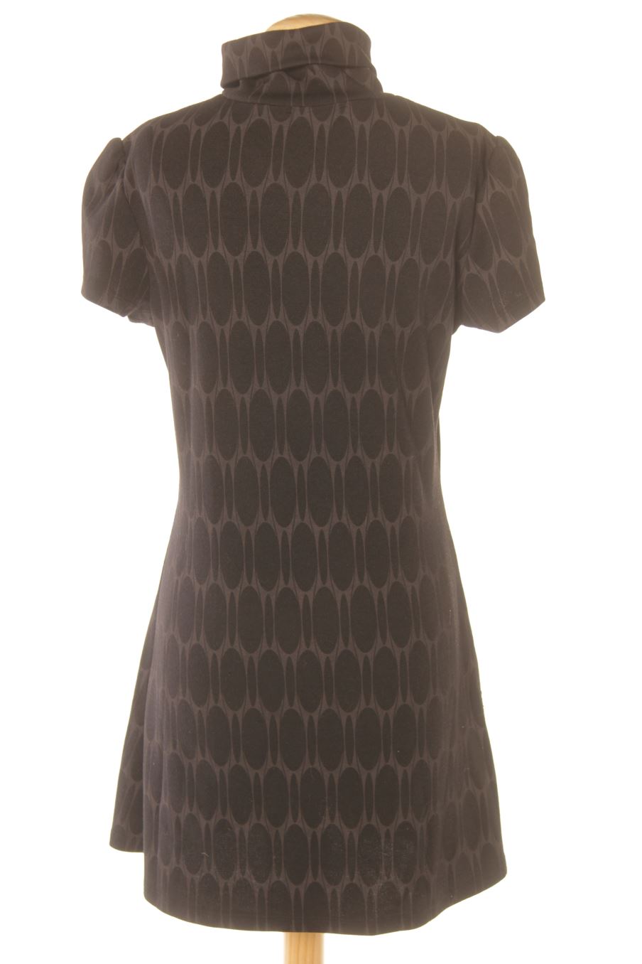 Robe casual Easy wear de la taille 42, de couleur noir