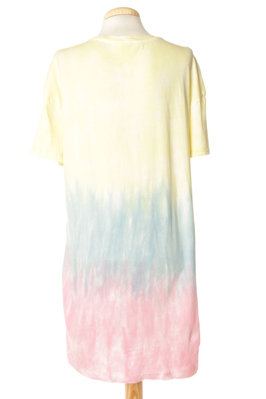 Robe casual Stradivarius de la taille M, de couleur imprimés