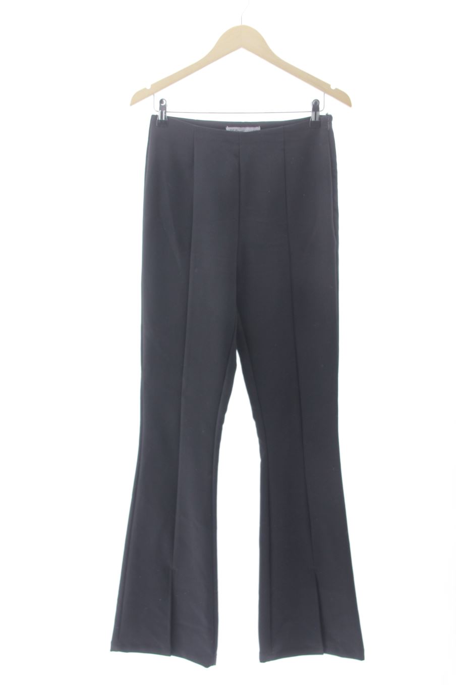 Pantalon Zara de la taille M, de couleur noir