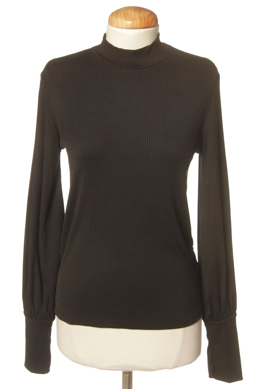 Pull Stradivarius de la taille S, de couleur noir