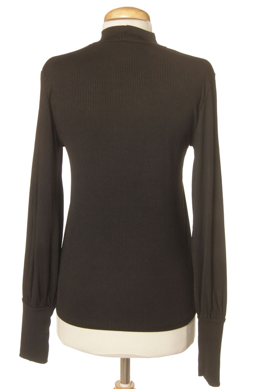 Pull Stradivarius de la taille S, de couleur noir