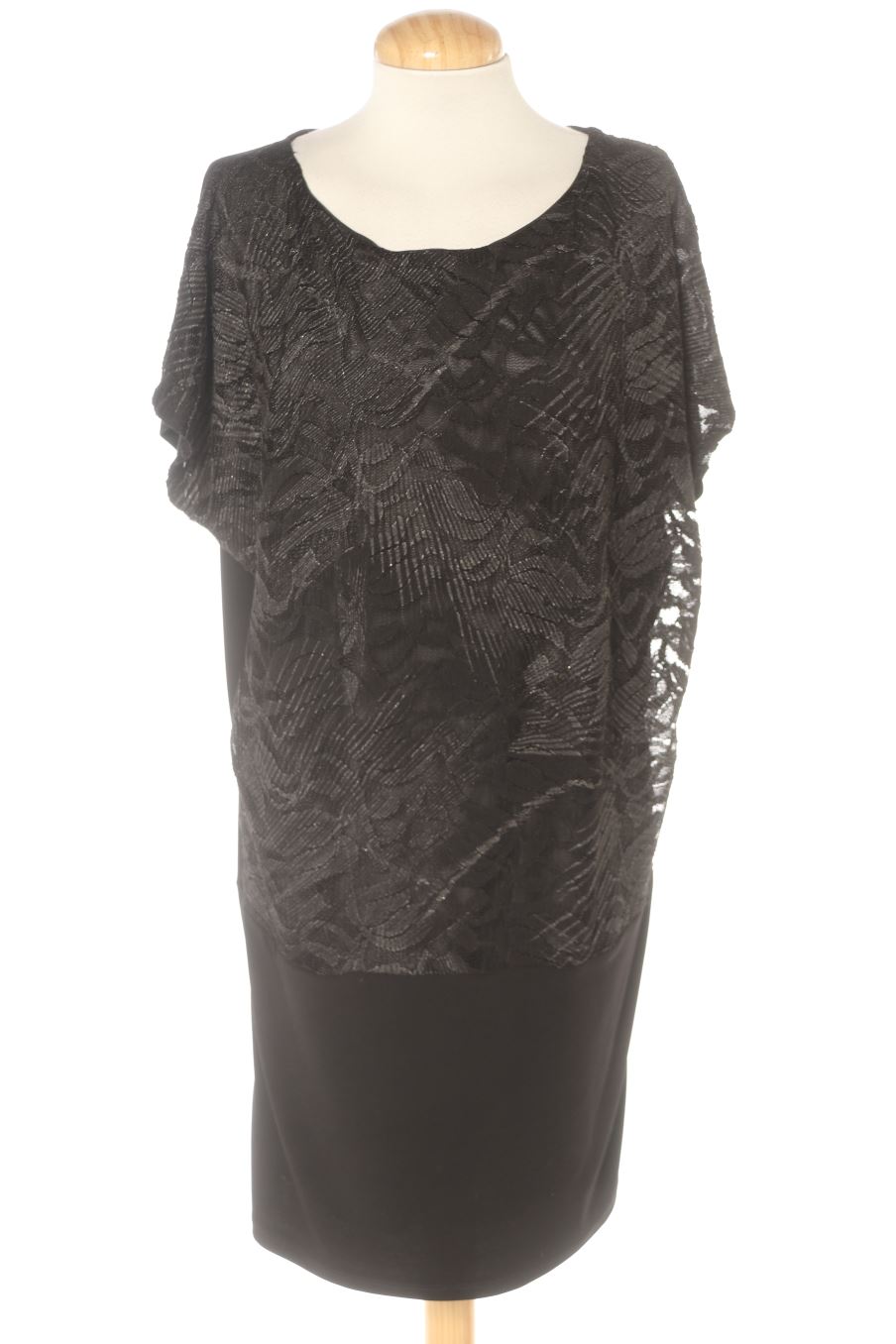 Robe casual El Corte Ingles de la taille 38, de couleur noir