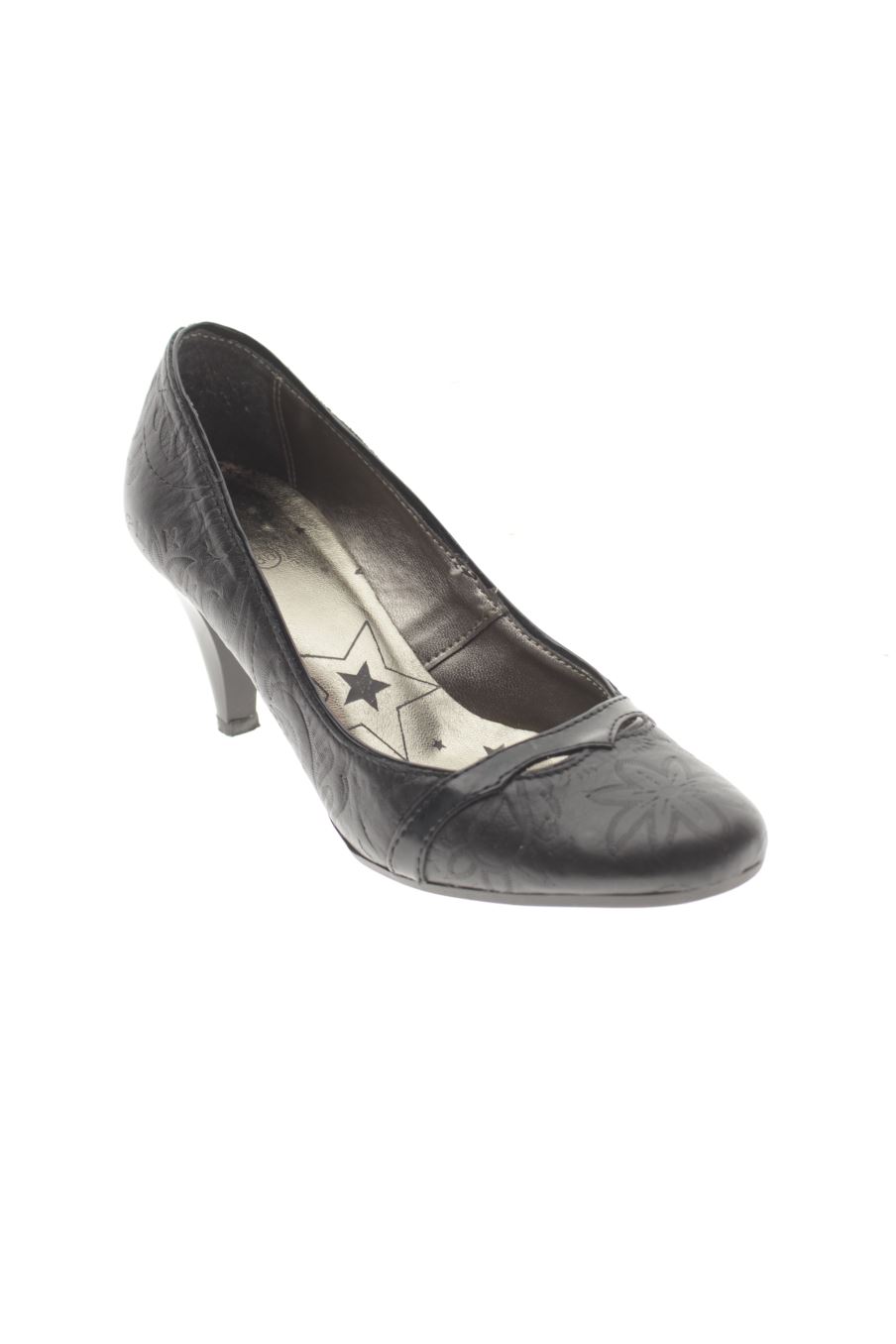 Zapatos de tacon de Bata de la talla 36, de color negro de