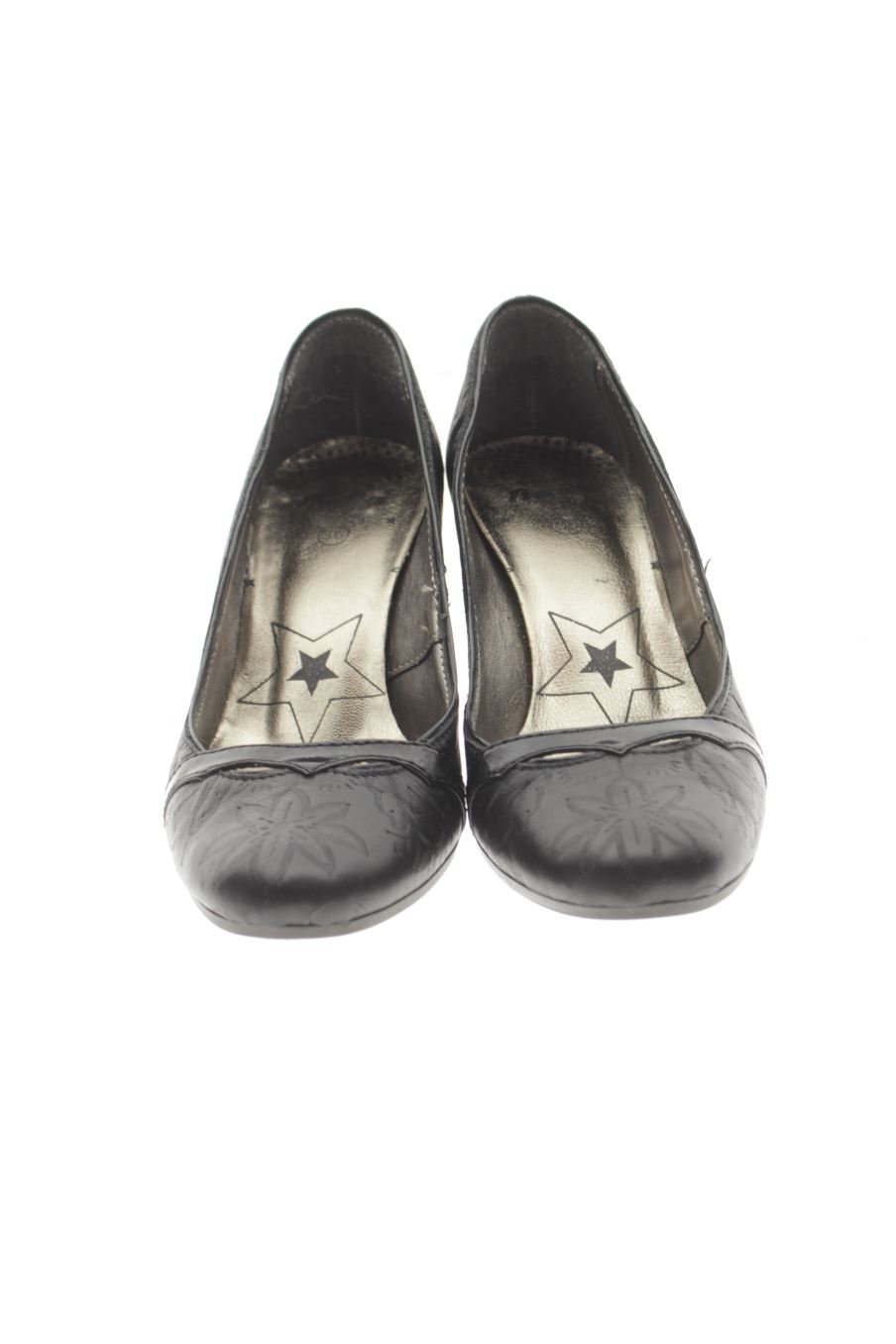 Zapatos de tacon de Bata de la talla 36, de color negro de