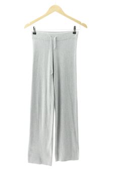 Pantaloni XS Stradivarius