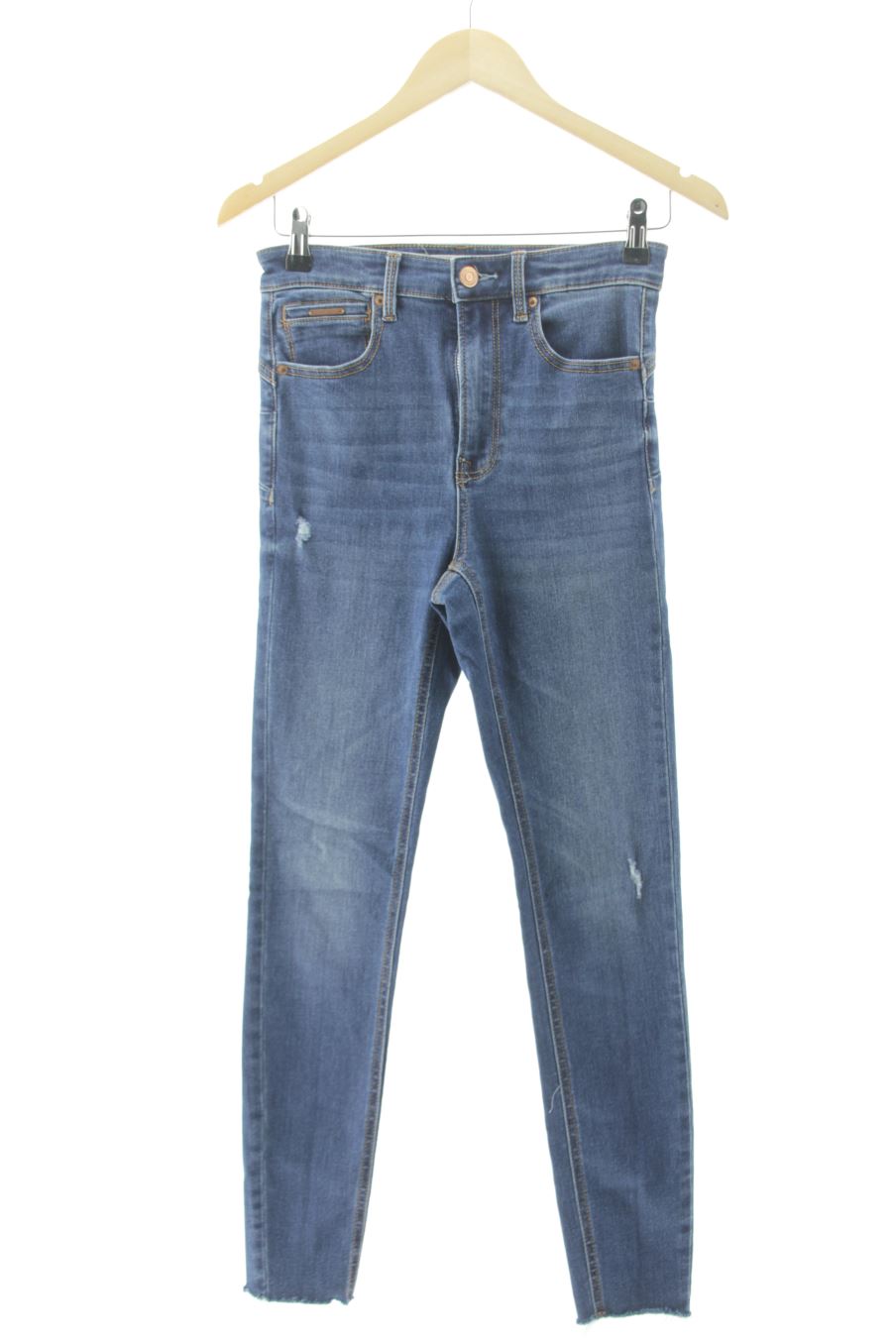 Vaquero de Stradivarius de la talla 36, de color azul