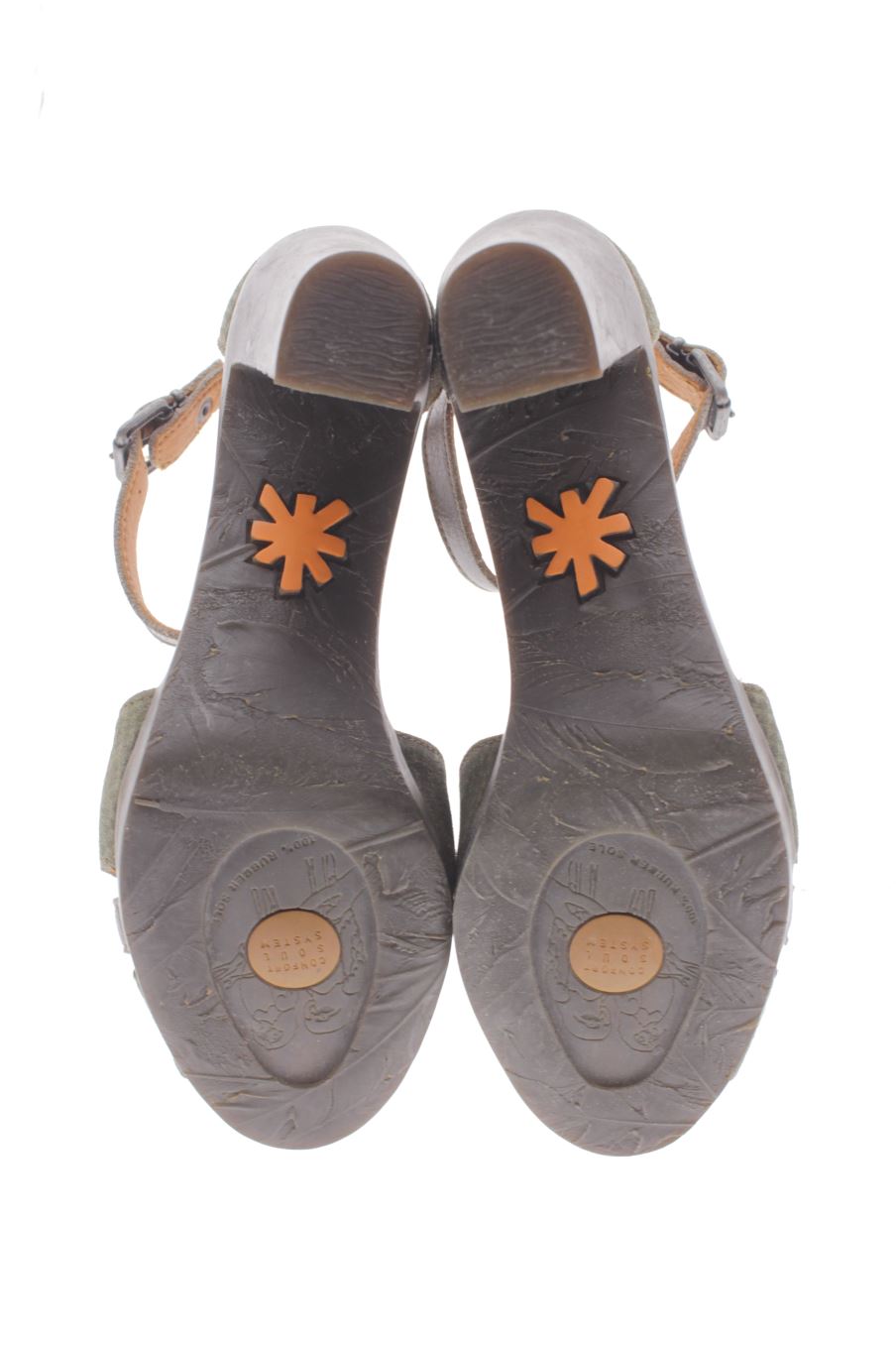 Sandalias tacon de *art de la talla 40, de color verde de