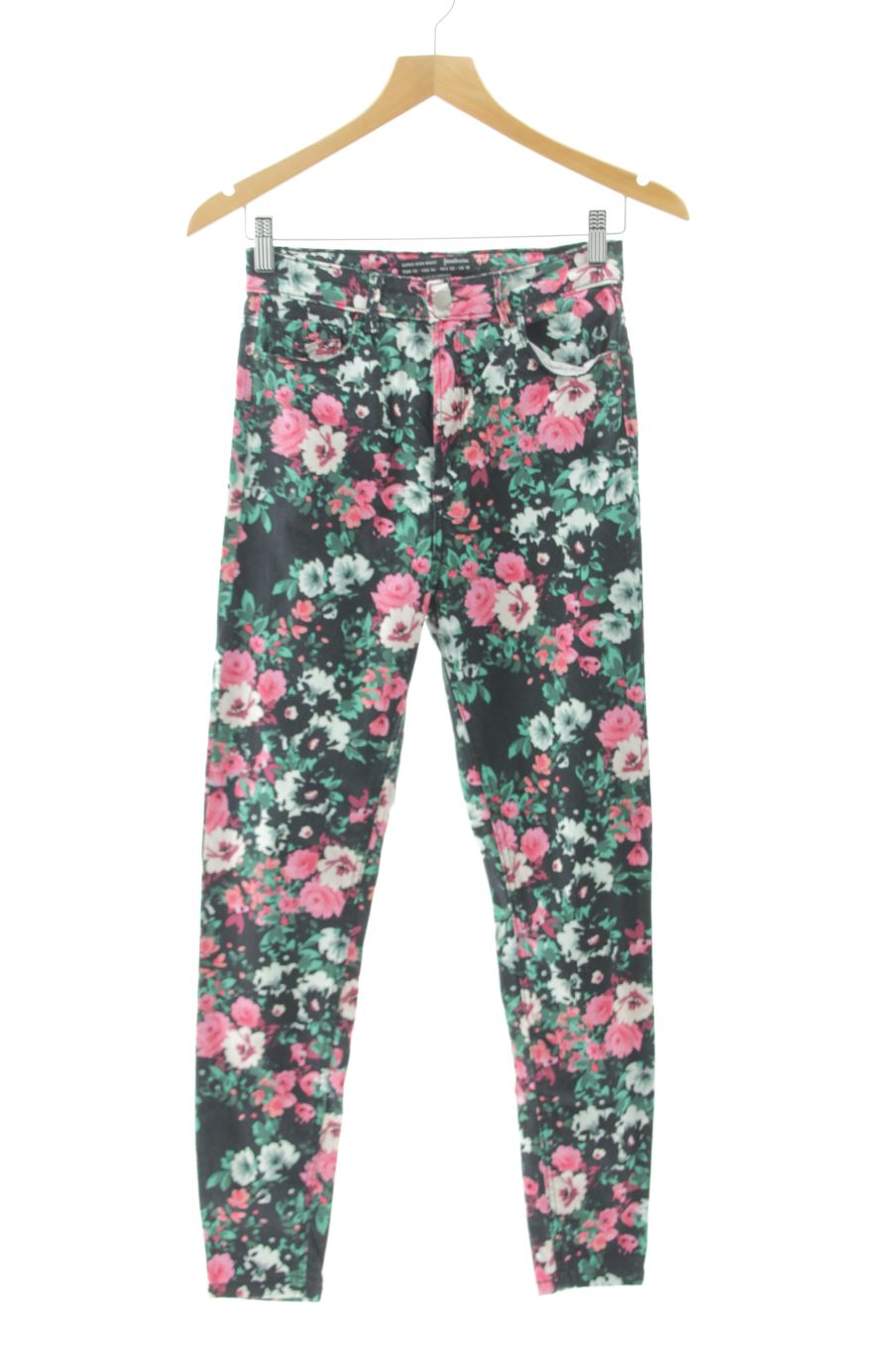 Jeans Stradivarius de la taille 38, de couleur imprimés