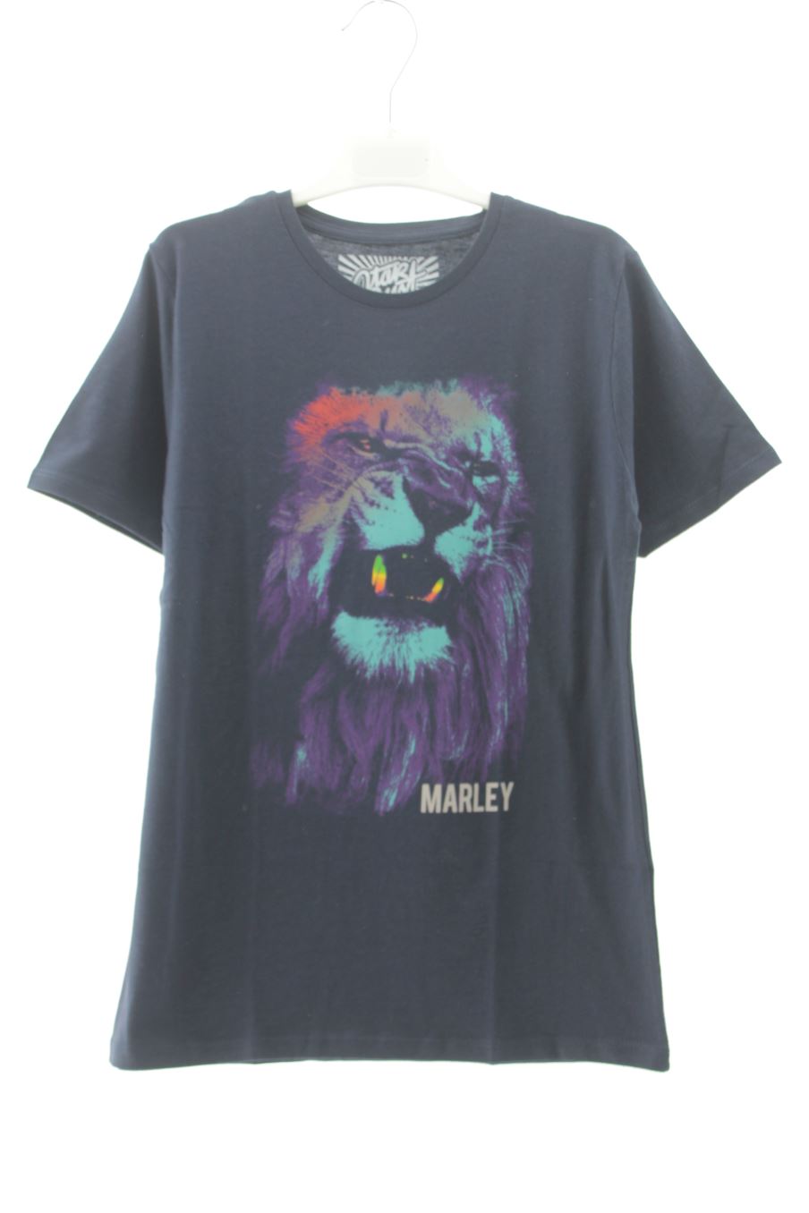 T-shirt Stardust de la taille 7 ans avec une étiquette