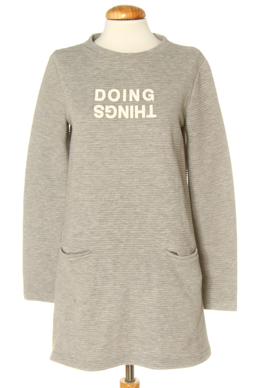 Robe casual Mango de la taille S, de couleur gris