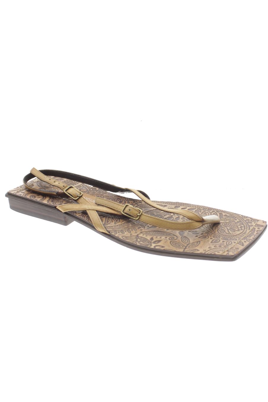 Sandalias planas de Adolfo Dominguez de la talla 36, de color marrón de