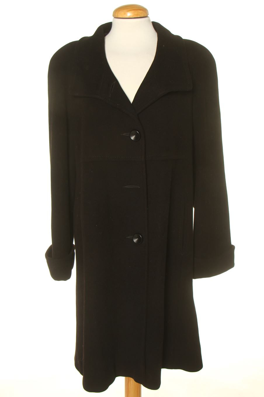 Abrigo de Zendra de la talla 46, de color negro