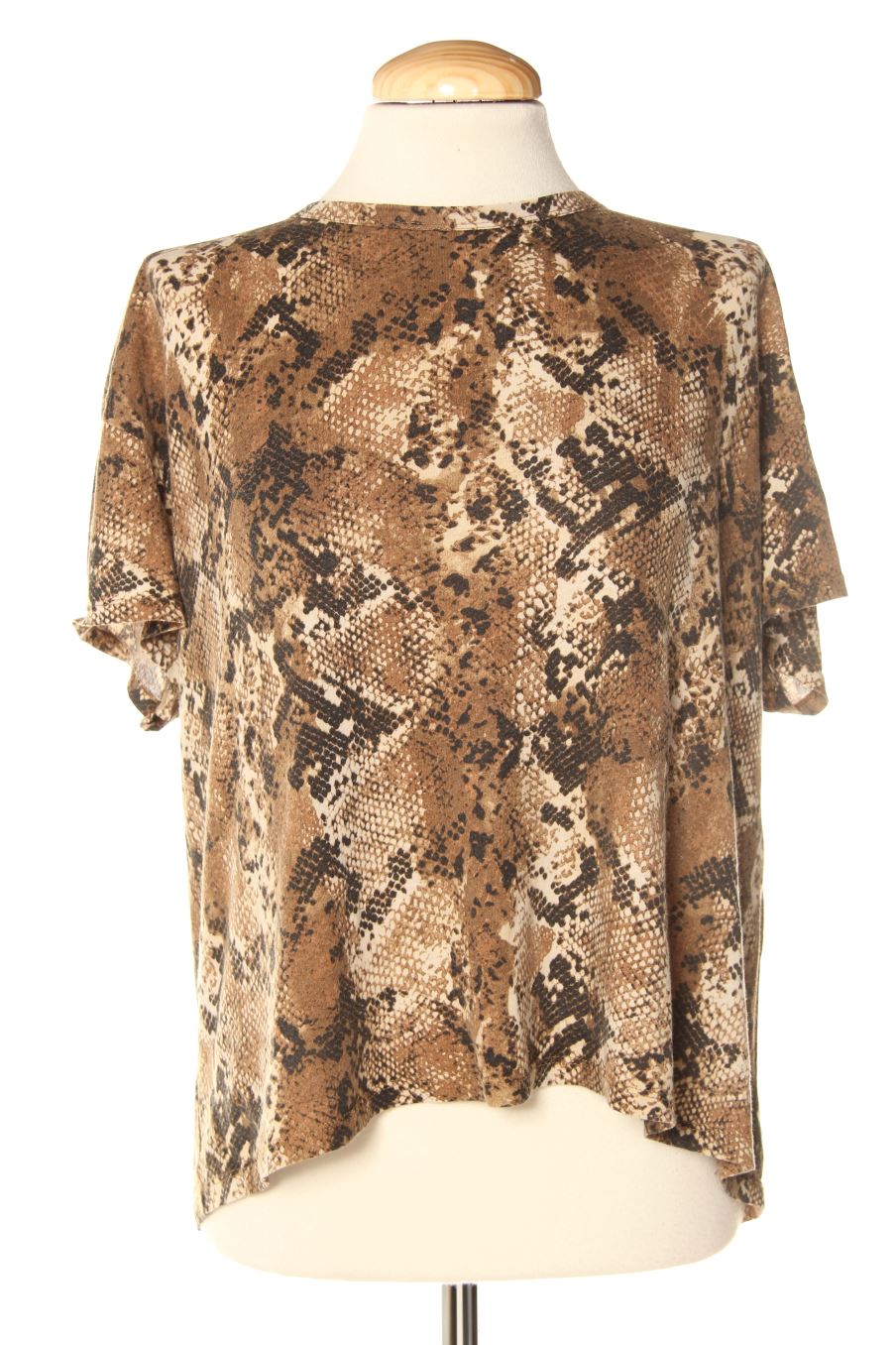 T-shirt Zara de la taille L, de couleur animal print