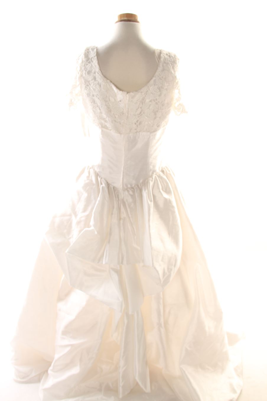 Vestido de PERCENTIL Novia de la talla 42, de color beige