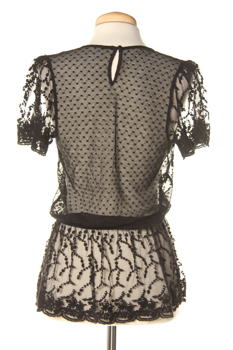 Blusa de manga corta de PERCENTIL de la talla S, de color negro