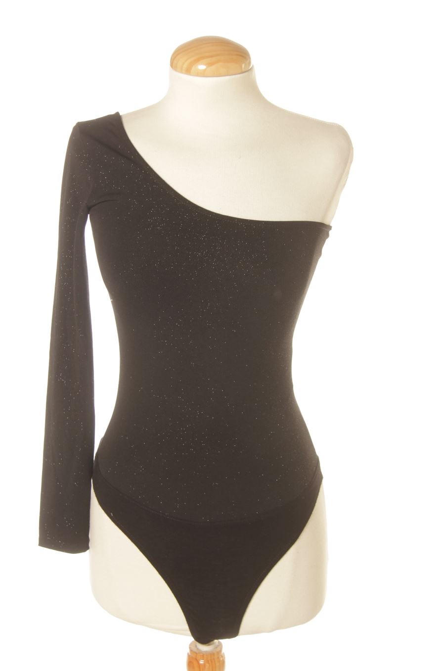 Body Bershka de la taille S, de couleur noir