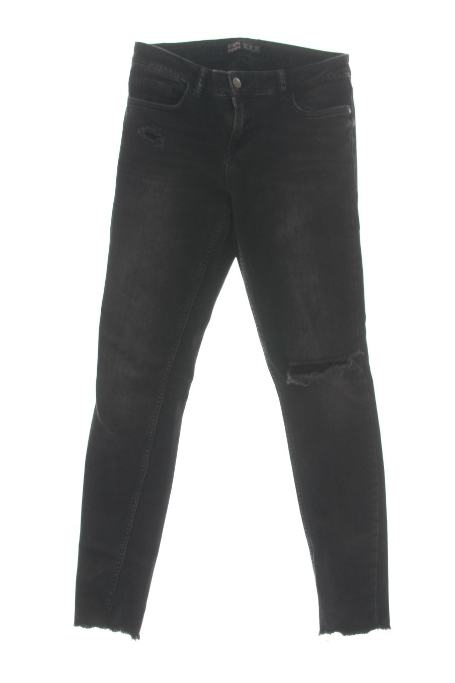 Vaquero de Zara de la talla 36, de color negro de ropa vaquera