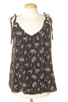 Aufwändiges Top 38 Gémo