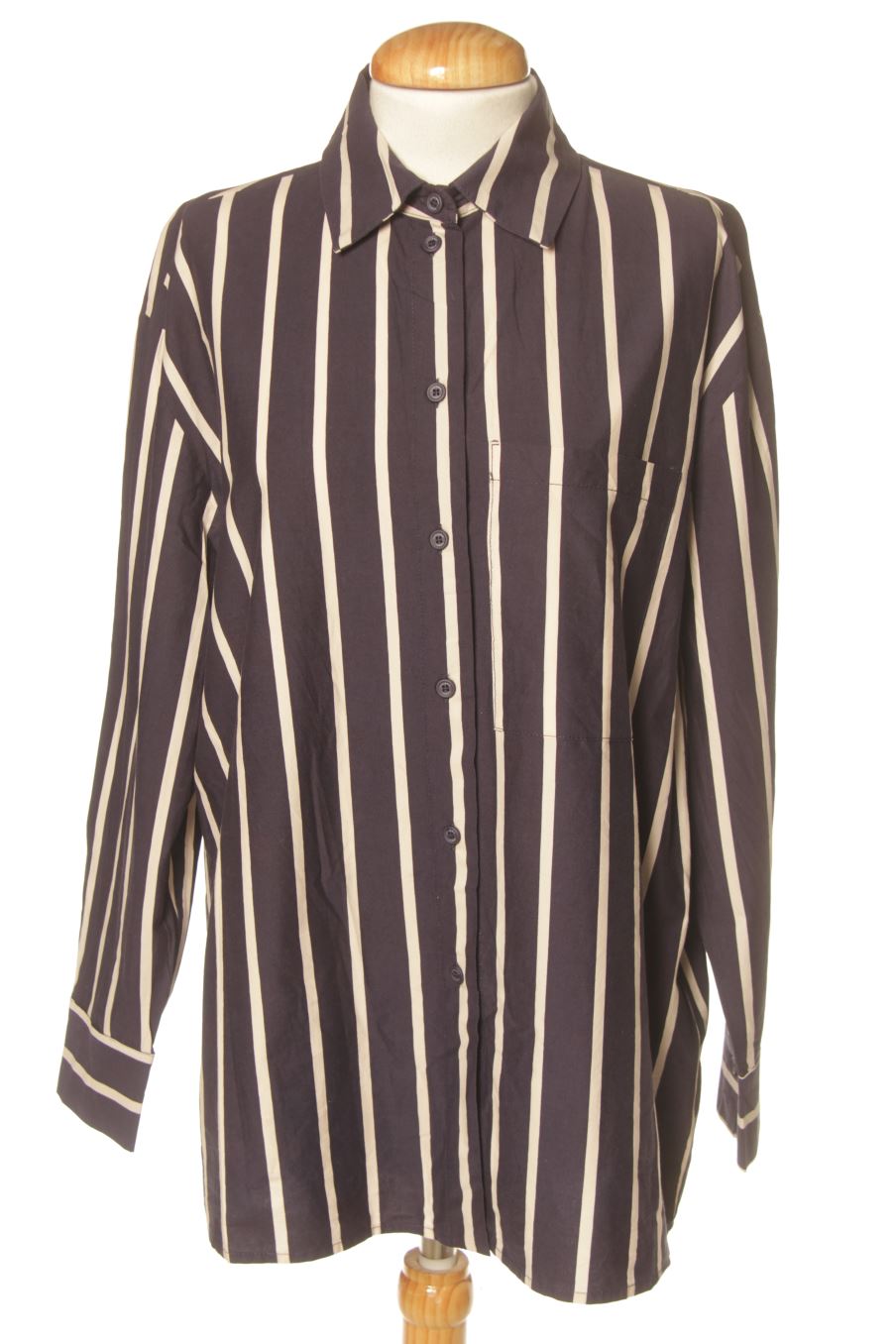 Camisa de Liviana Conti de la talla 38, de color rayas