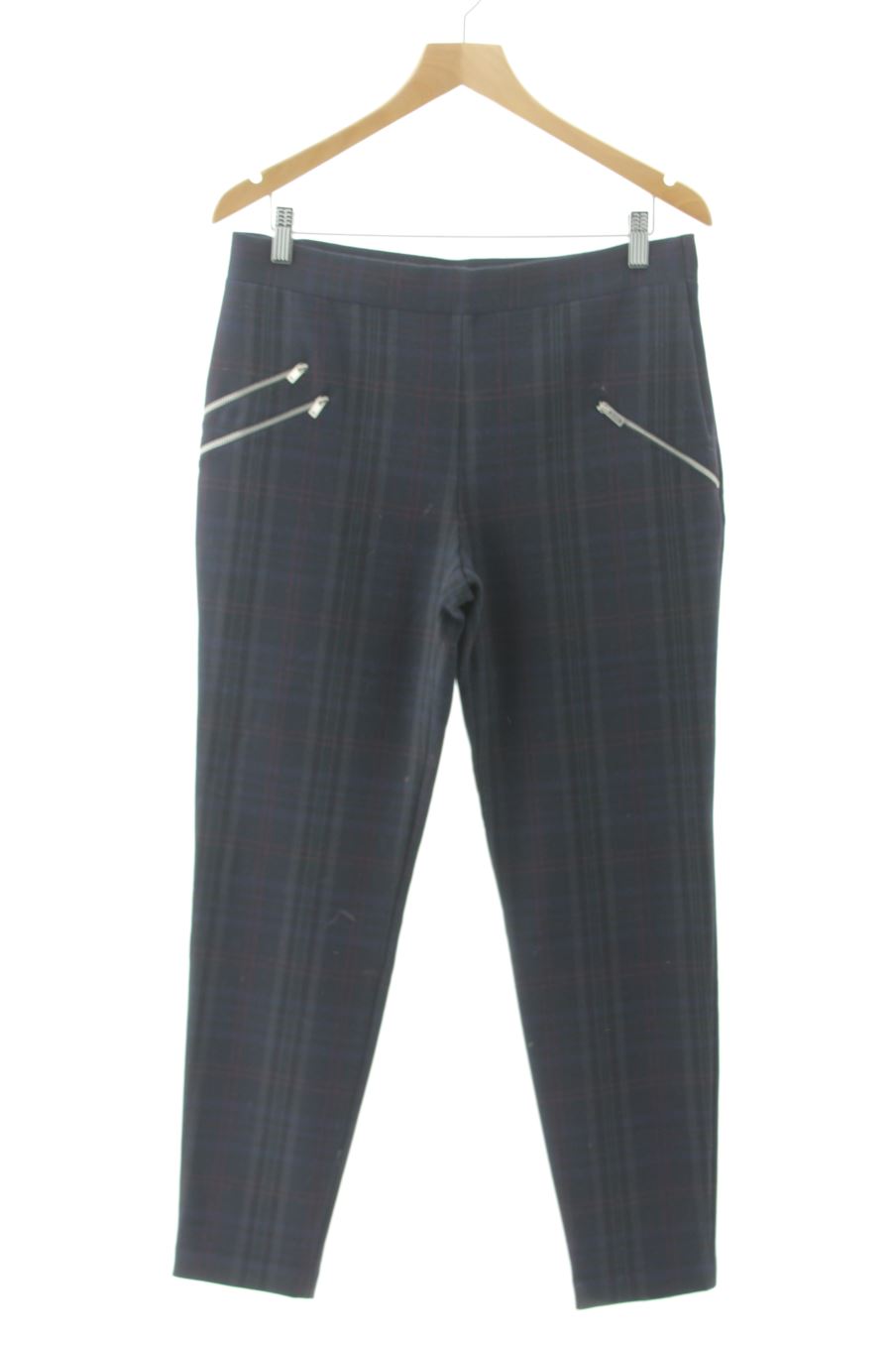 Pantalón de Zara de la talla L, de color cuadros