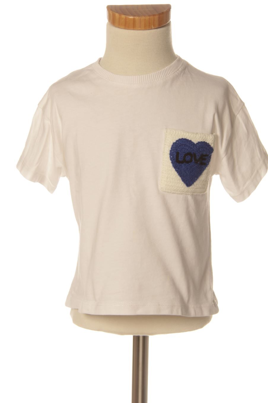 T-shirt Zara de la taille 2 ans de seconde main